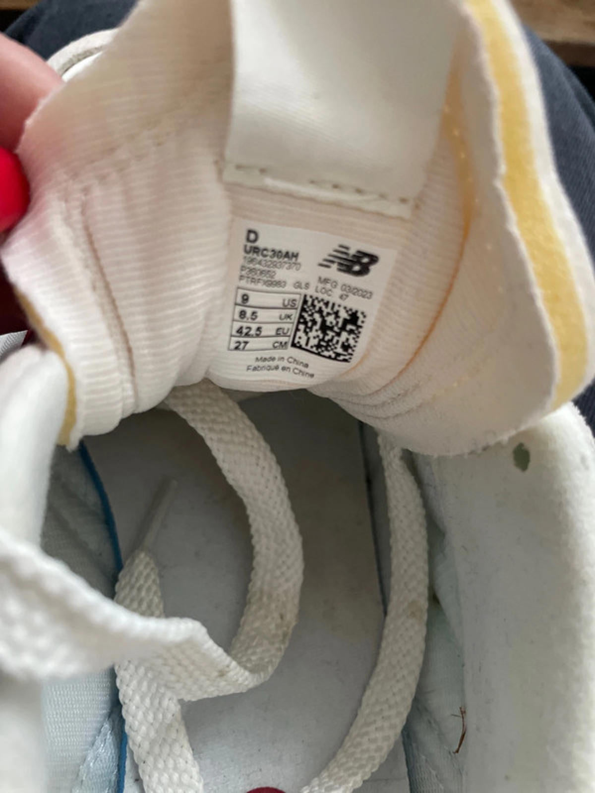 Men’s New Balance RC30 Gum Sole Trainers - UK 8.5 - 1620