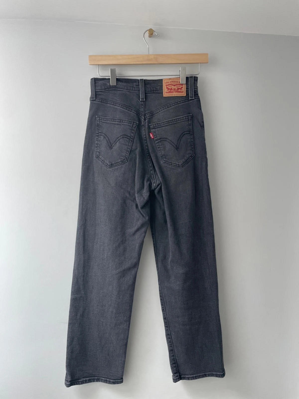 Women’s Levi’s Ribcage Straight Washed Black Jeans - W25/L27 -1840