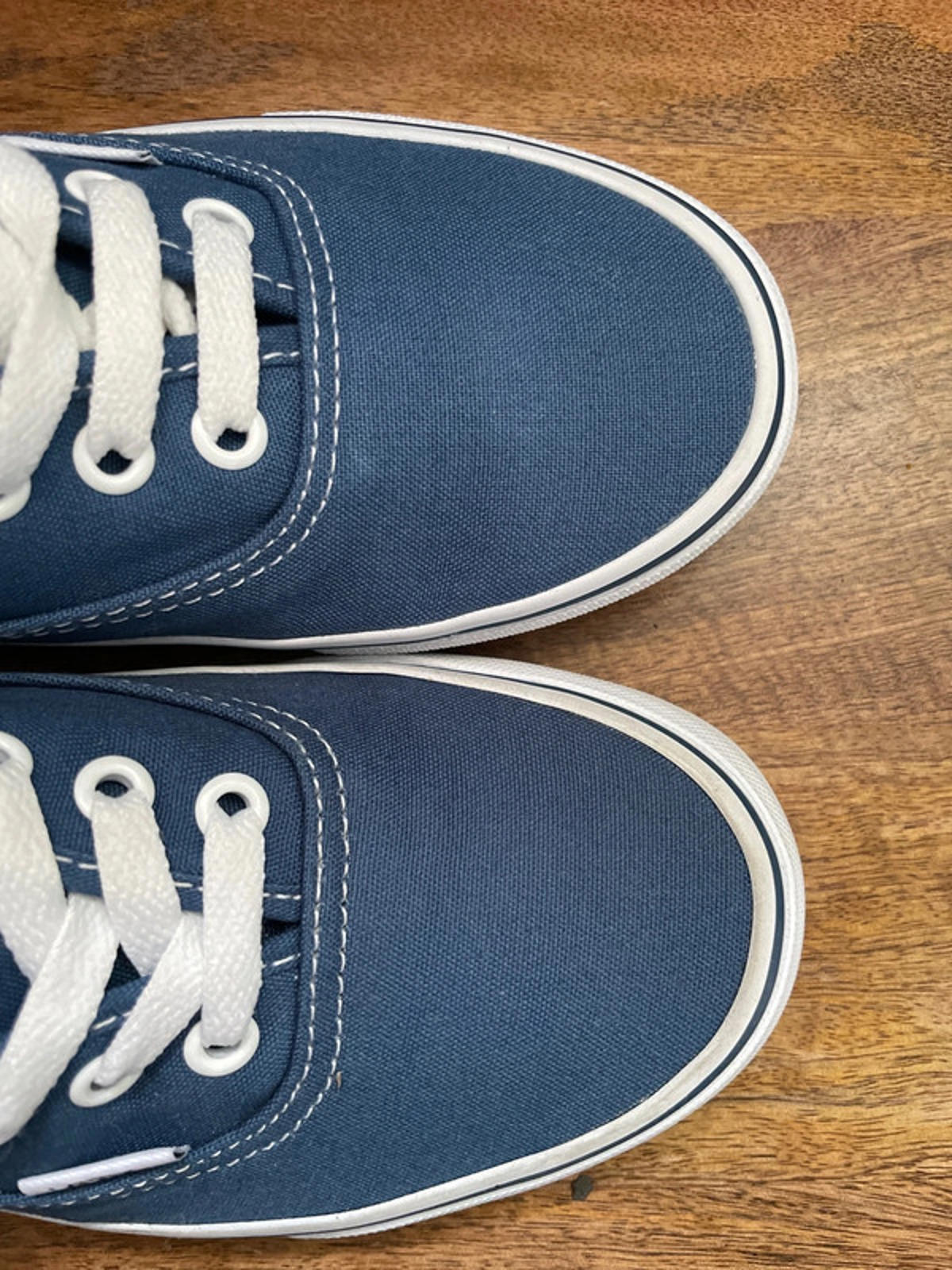 Women’s Vans Authentic Trainers In Blue - UK 4.5 - 1615