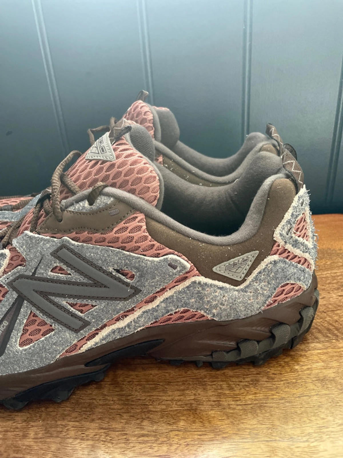 Men’s New Balance 610v1 Limited Edition Trainers - UK 10.5 - 1634