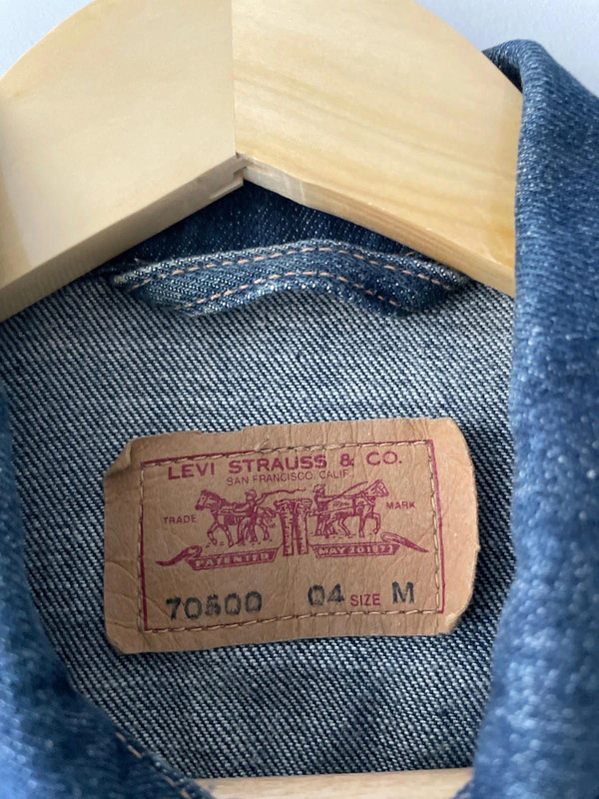 Women’s Levi’s Vintage 70500 Denim Jean Jacket In Navy - Medium - 2385