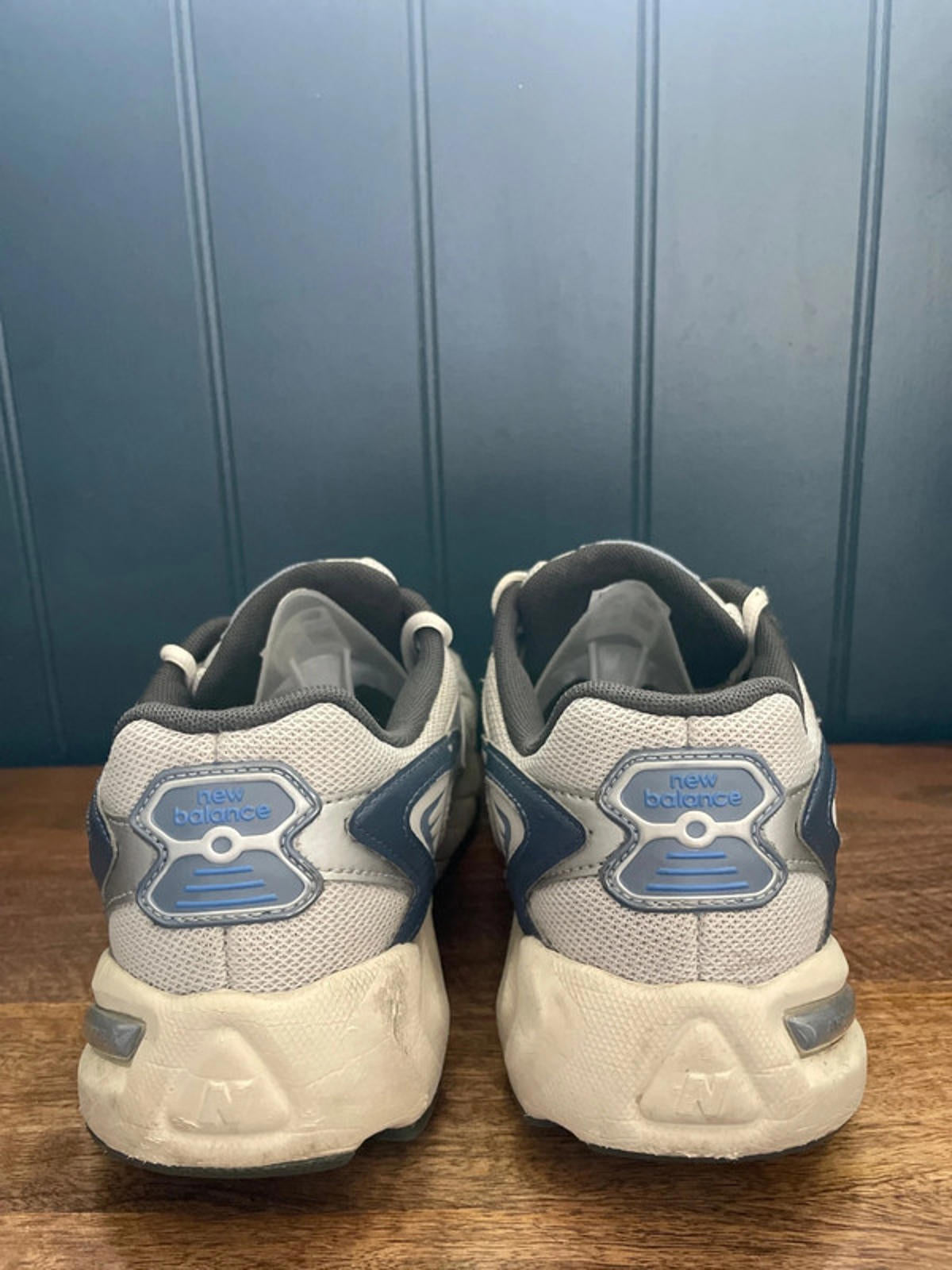 Men’s New Balance 725 Chunky sole Trainers In Grey/Blue - UK9.5 - 2131