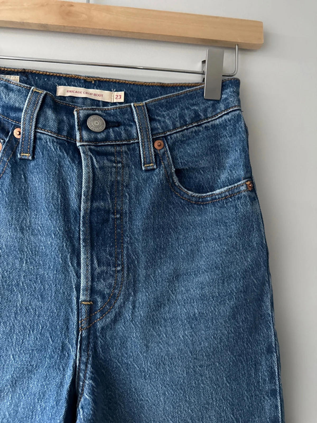 Women’s Levi’s Ribcage Crop Boot Fit High Waisted Jeans - W23 / L27 - 0313