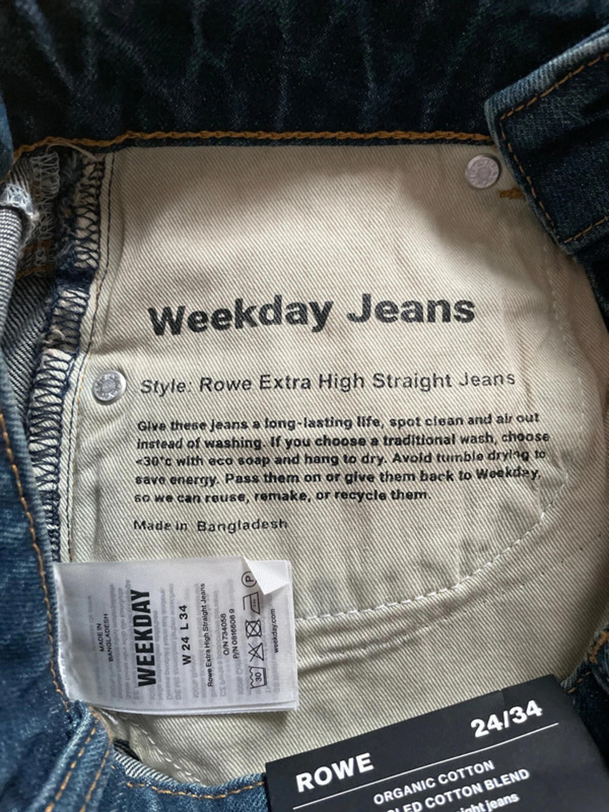 Women’s Weekday Rowe Extra High Waist Straight Fit Jeans - W24/L34 - 1823