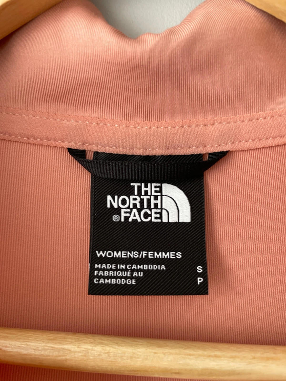Women’s The North Face Cropped Zip Running Top - Small - 1483