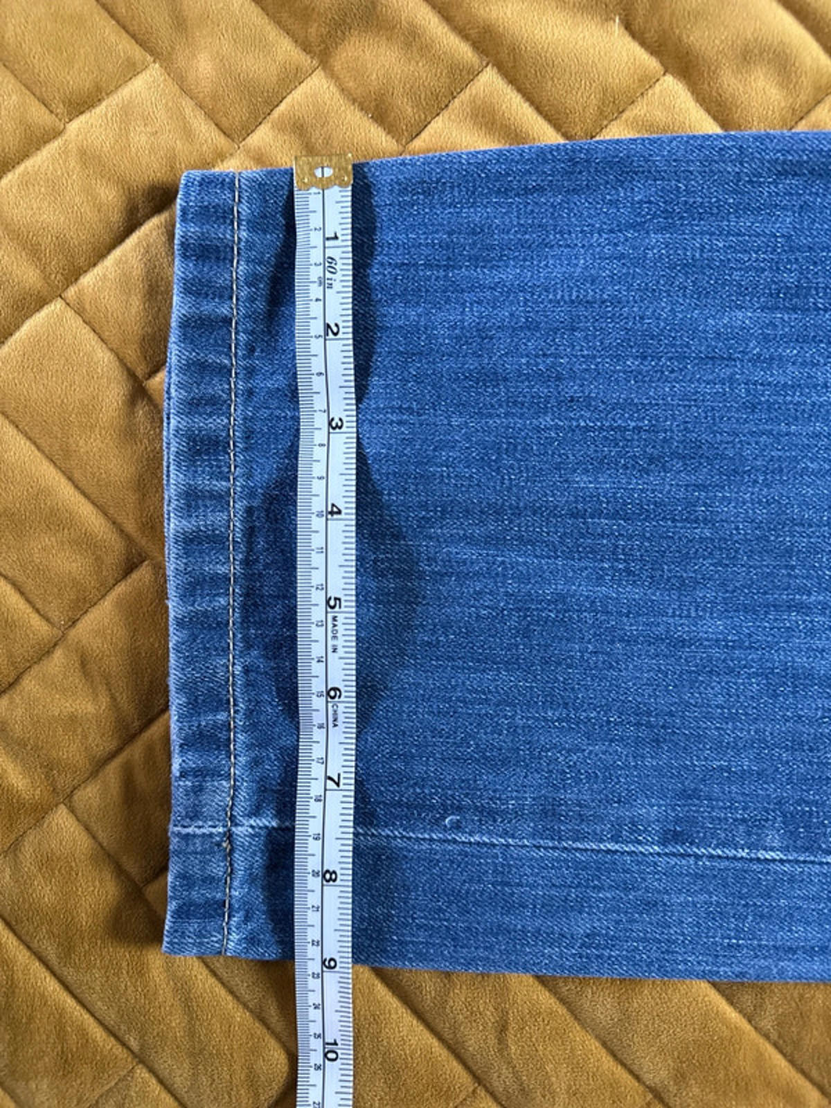 Men’s Wide Leg Baggy Fit Jeans With Wash Finish - W38/L31 - 0404