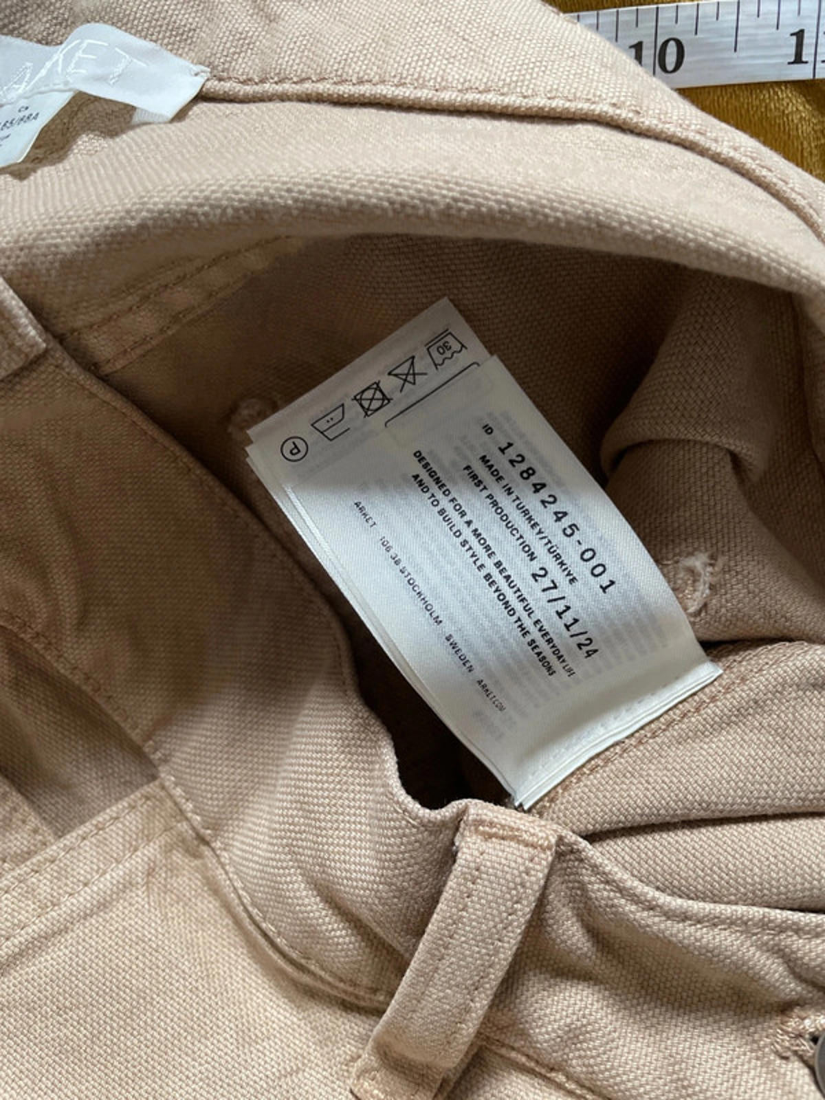 Women’s Arket barrel-leg Trousers in cotton - W28/L28 - 1085