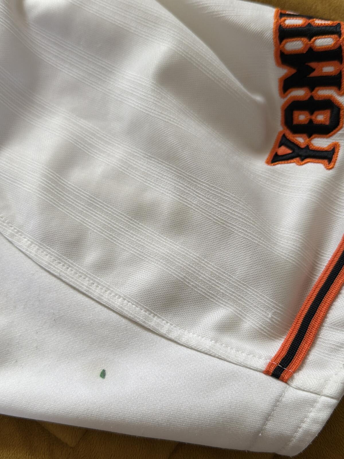 Men’s Adidas Yomiuri Giants Baseball Oversized Fit Jersey - Large - 3489