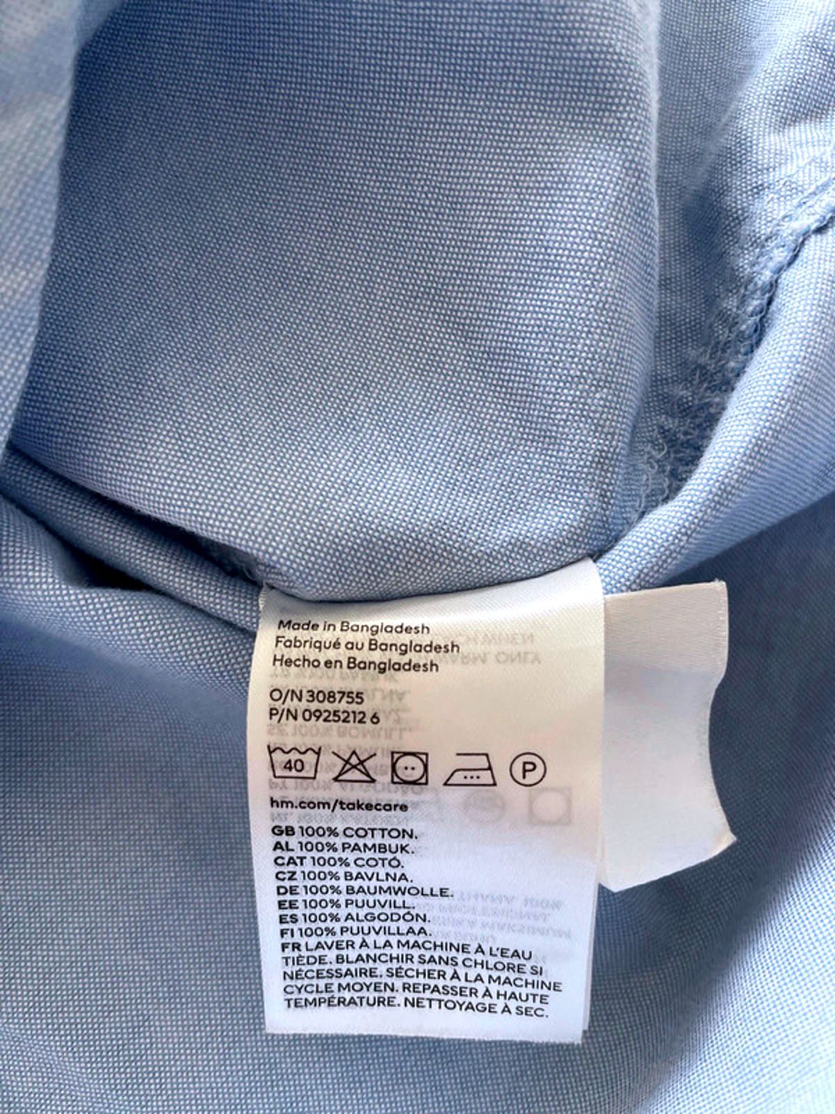 Men’s H&M Oversized Fit Long Sleeve Chambray Shirt In Blue - Medium - 2233