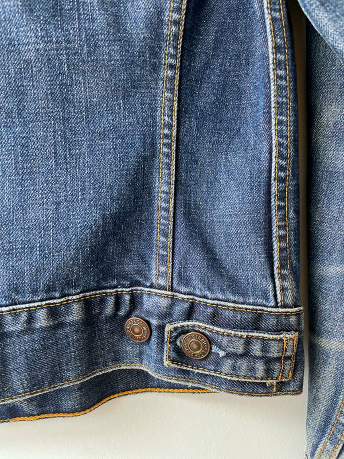 Women’s Levi’s Premium Denim Trucker Jacket In Navy - Small - 2143