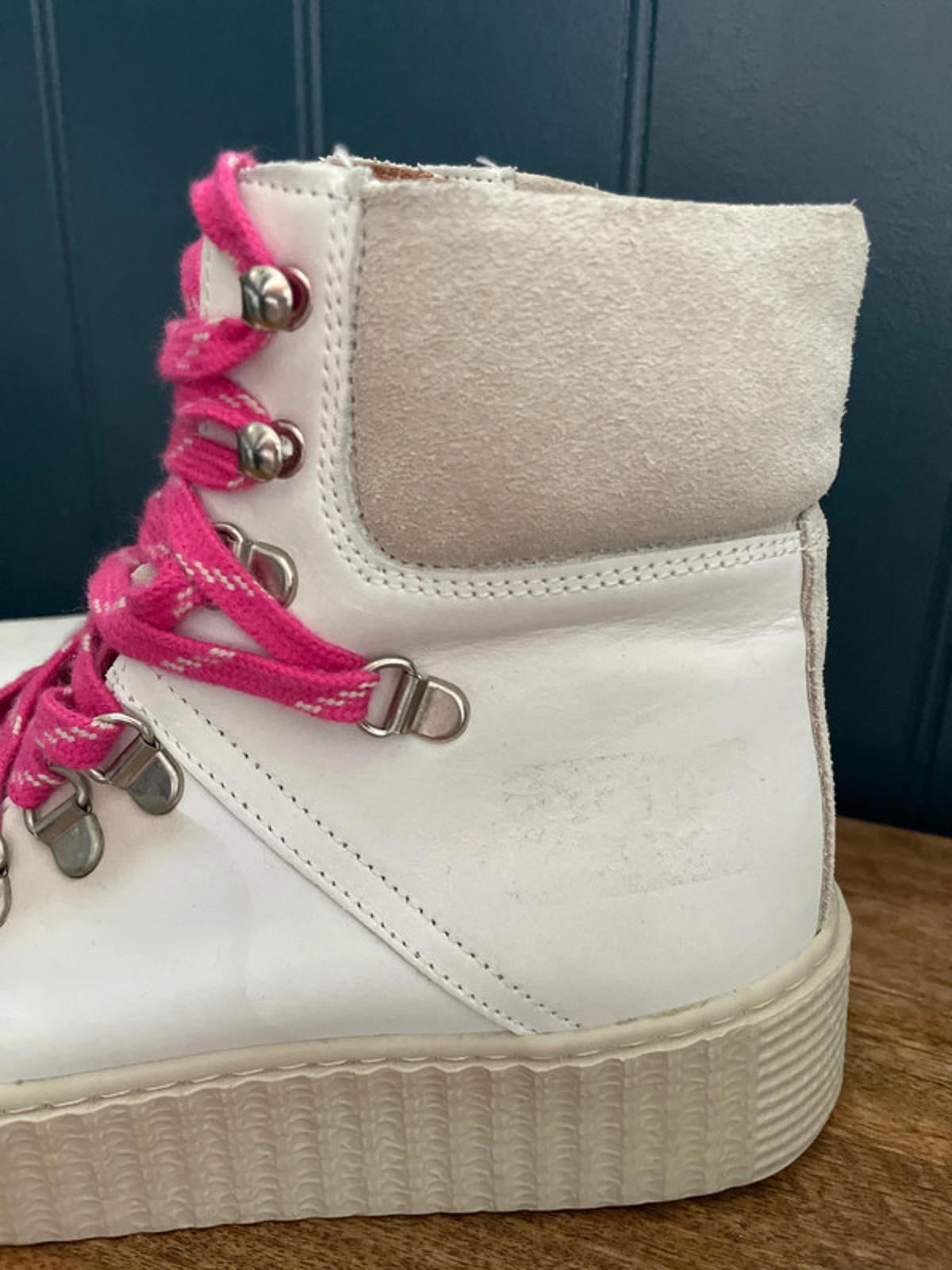 Women’s Shoe The Bear Premium Nubuck Leather Boots In Beige/White - UK4 - 2437