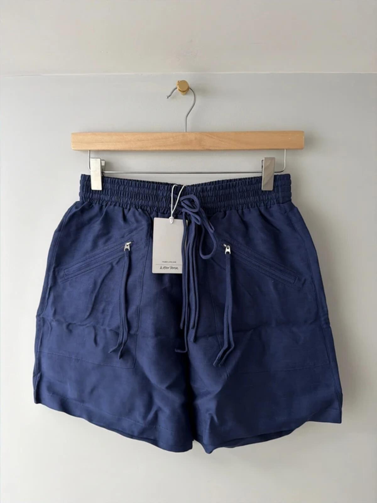 Women’s & Other Stories High Waisted Linen Shorts In Navy - XSmall - 3363