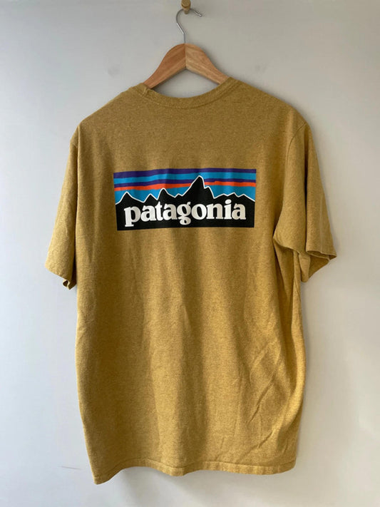 Men’s Patagonia Crew Neck Printed T-shirt In Mustard - Large -2574