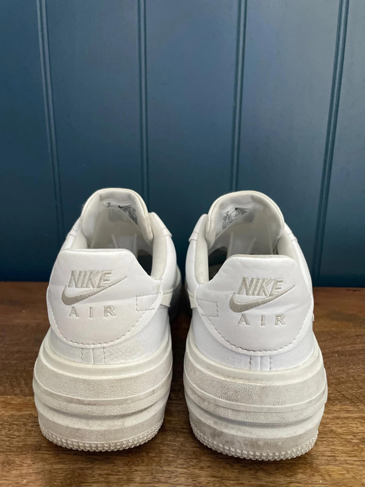 Women’s Nike Air Force 1 Premium Leather Trainers - UK 5.5 - 1928