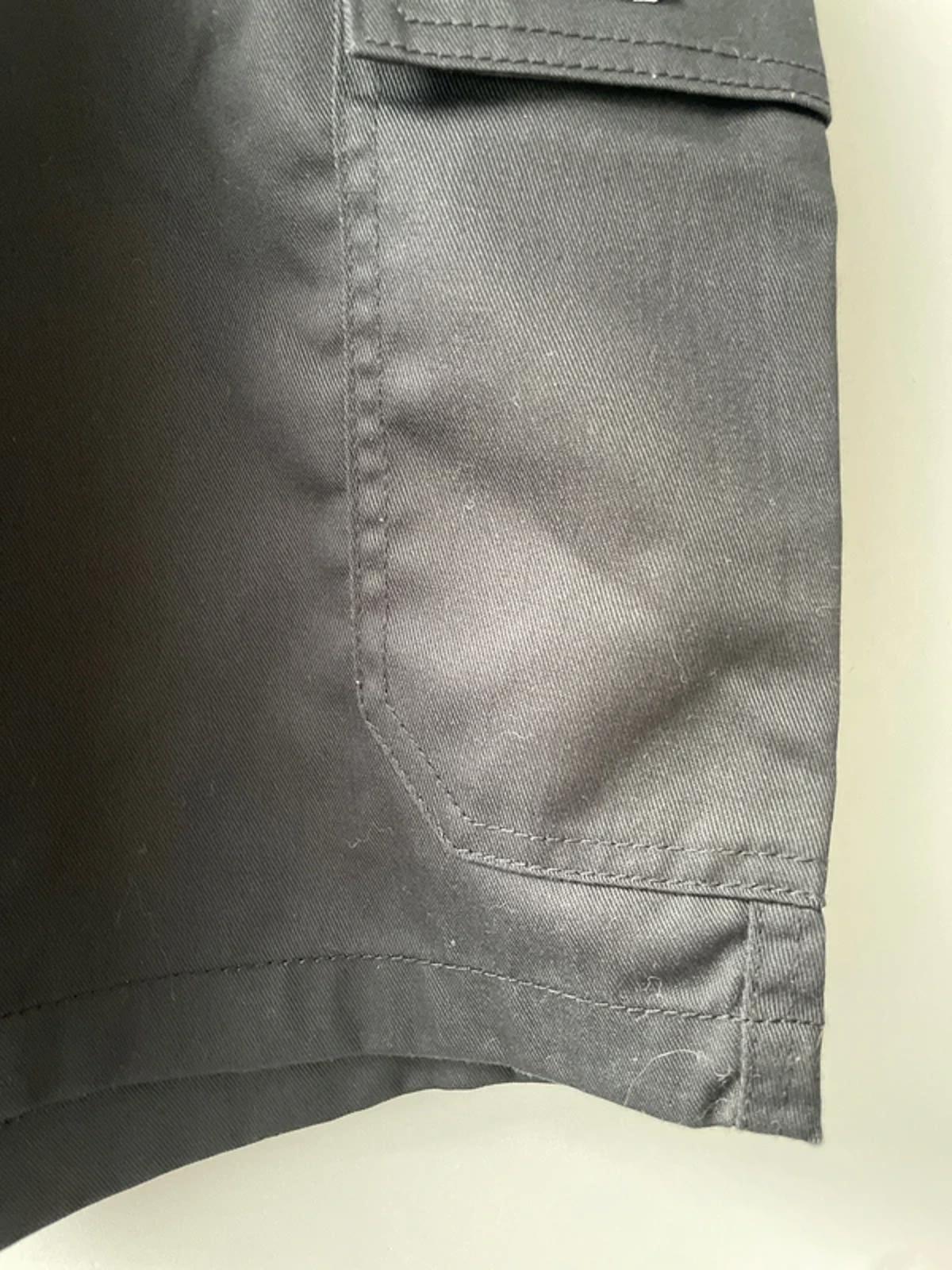 Men’s Dickies Cargo Chino Shorts in Black - W38/L10.5 - 3059