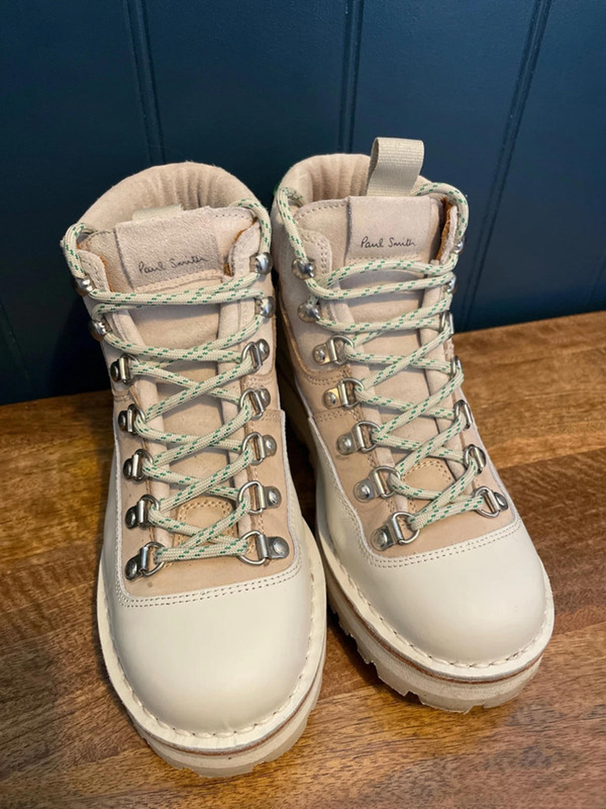 Women’s Paul Smith Zenith Premium Leather Lace-up Boots in Off-White - UK 3-2895