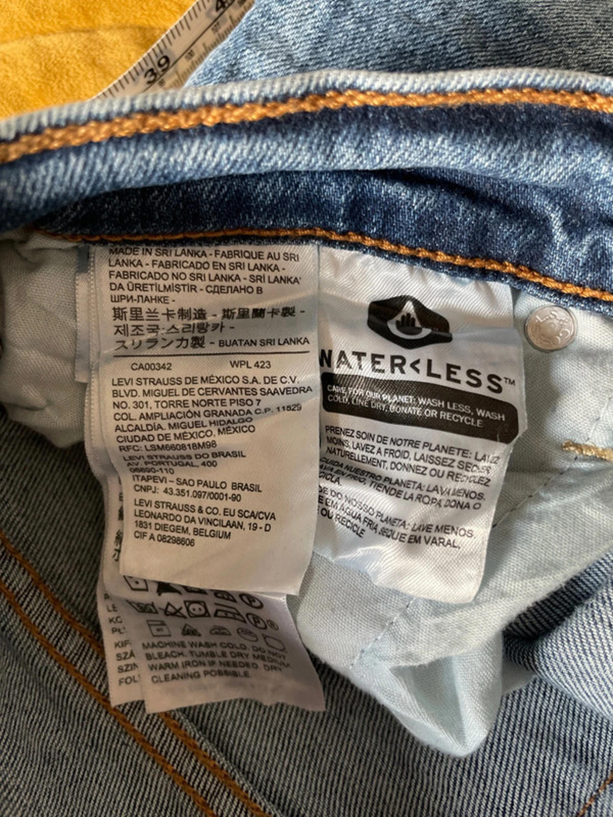 Women’s Levi’s High Waisted Ribcage Straight Fit Jeans In Navy - W31/L27 - 2558