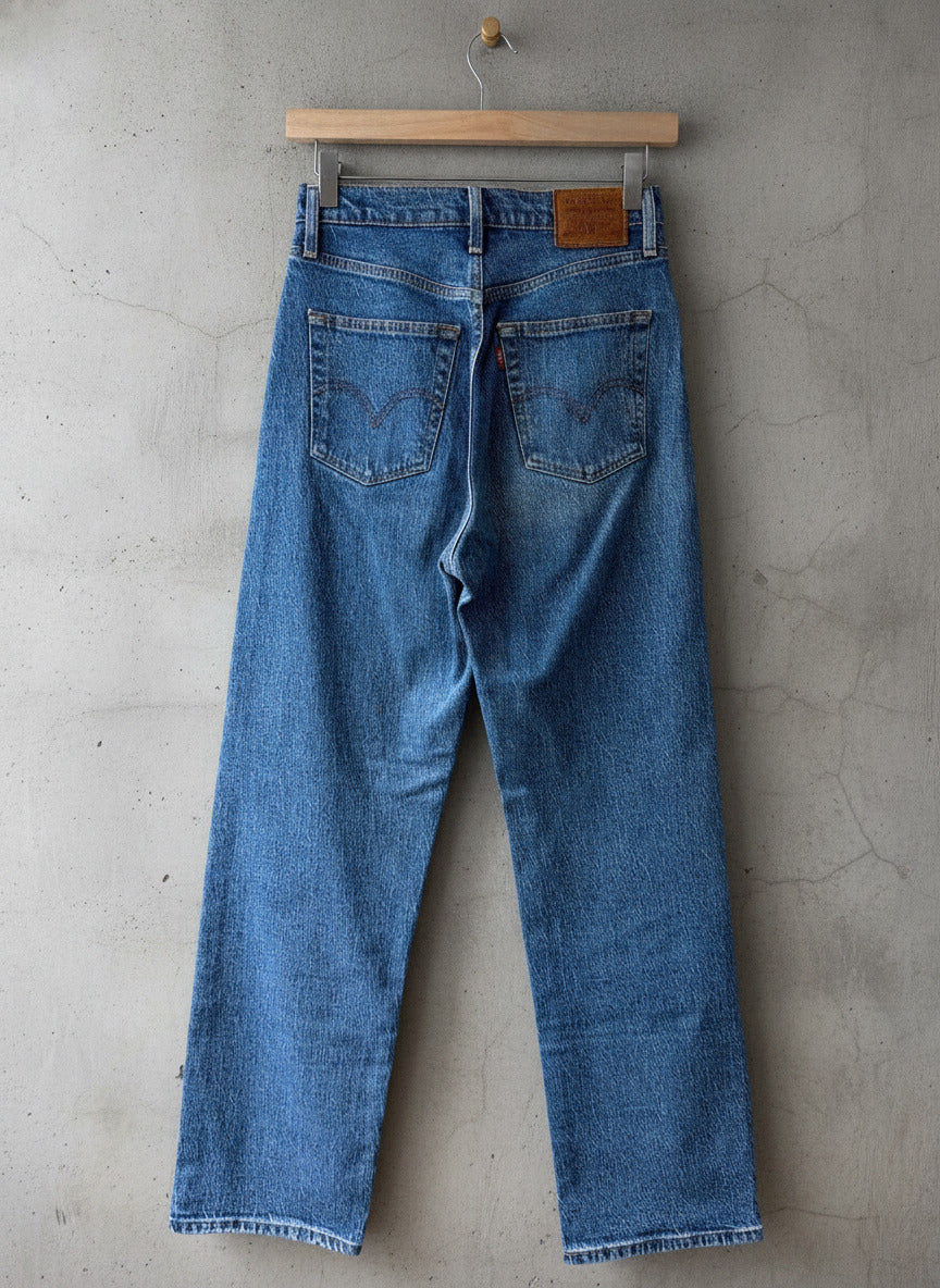 Women’s Levi’s High Waisted Ribcage Straight Fit Jeans In Navy - W26/L29 - 3754