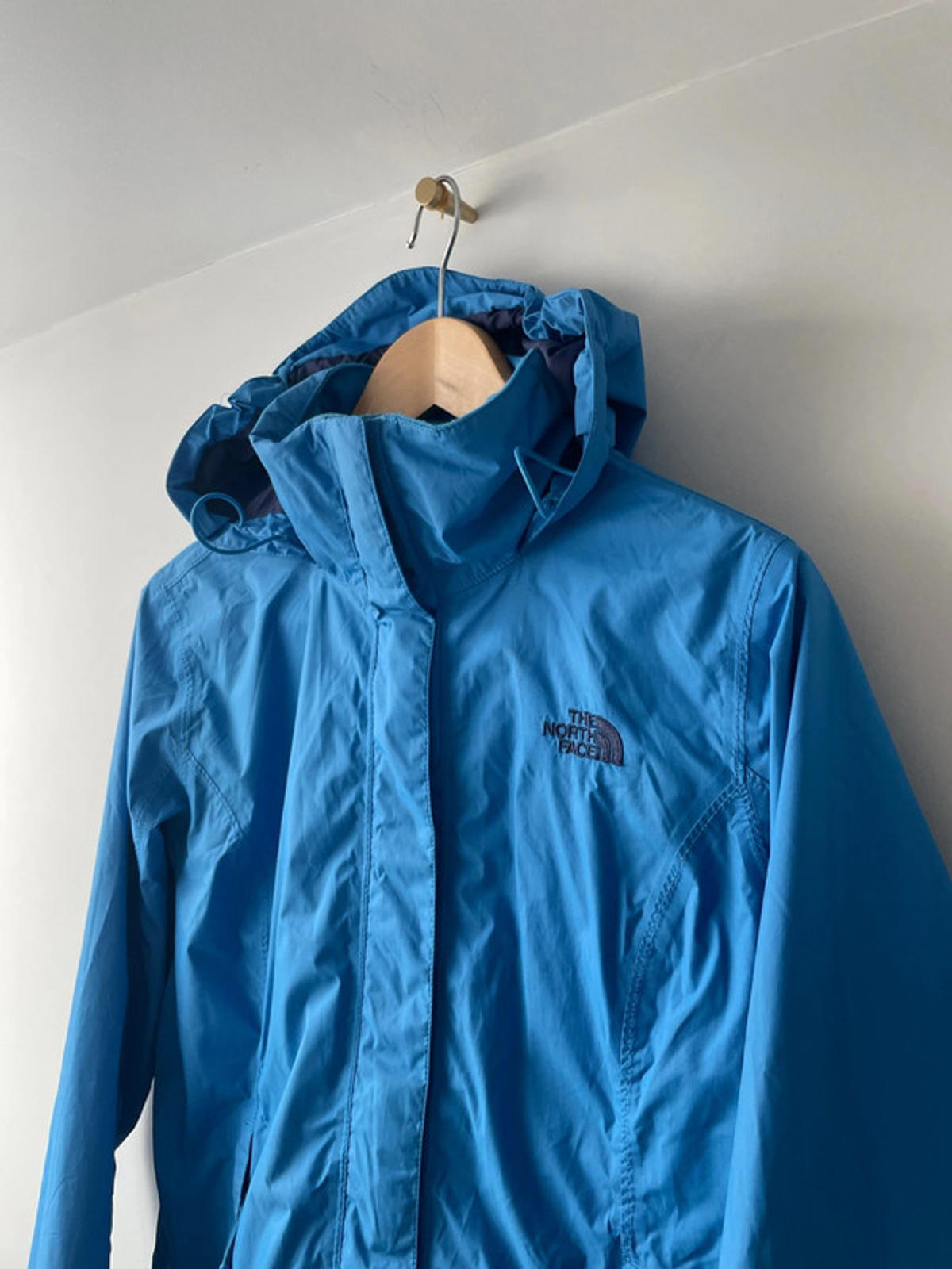 Women’s The North Face Dryvent Hooded Waterproof Jacket Coat - Small - 2110