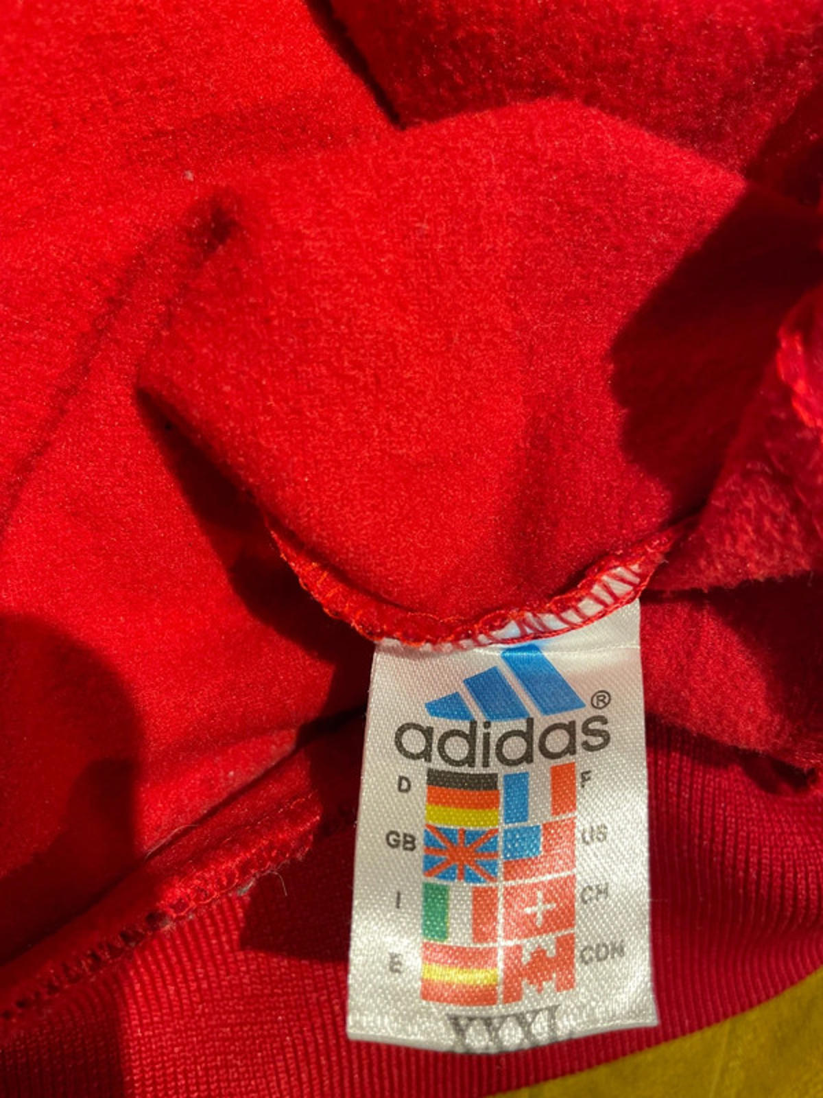 Men’s Adidas Spainish Football Track Jacket in Red/Gold Stripes - XLarge -2539