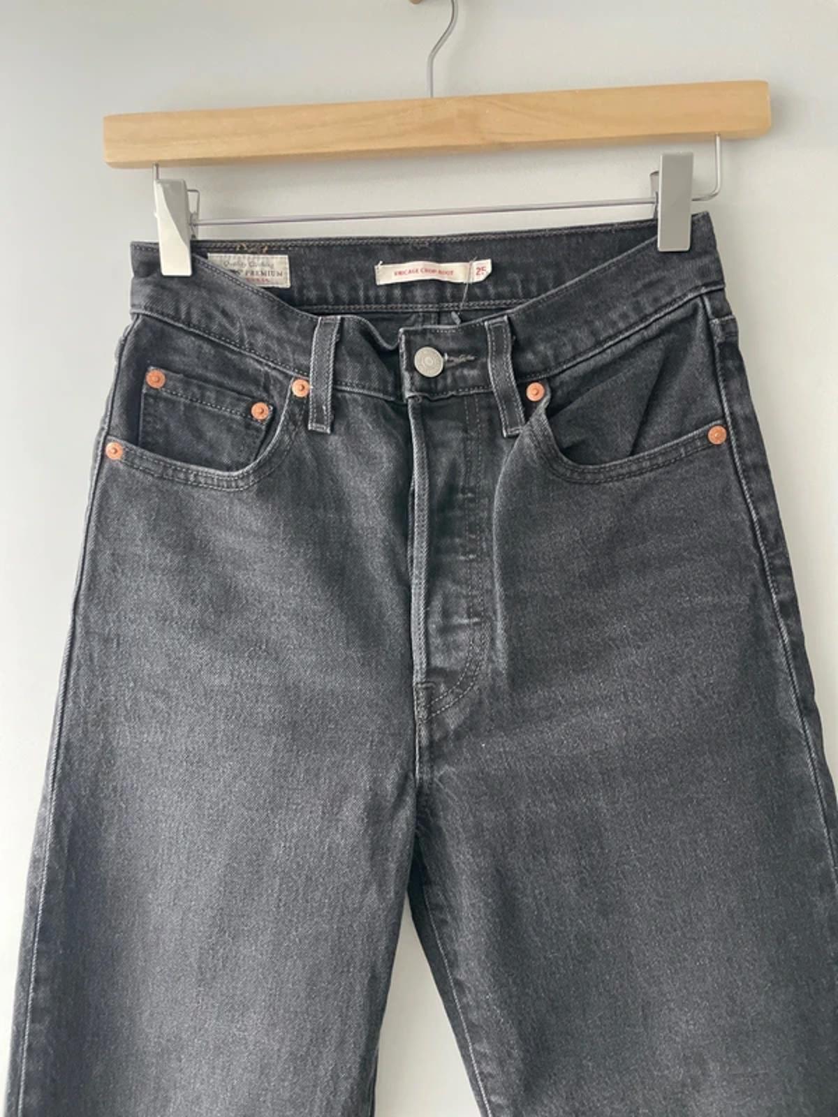 Women’s Levi’s High Waisted Ribcage Boot Straight Fit Jeans In Black - W25/L27 - 3001