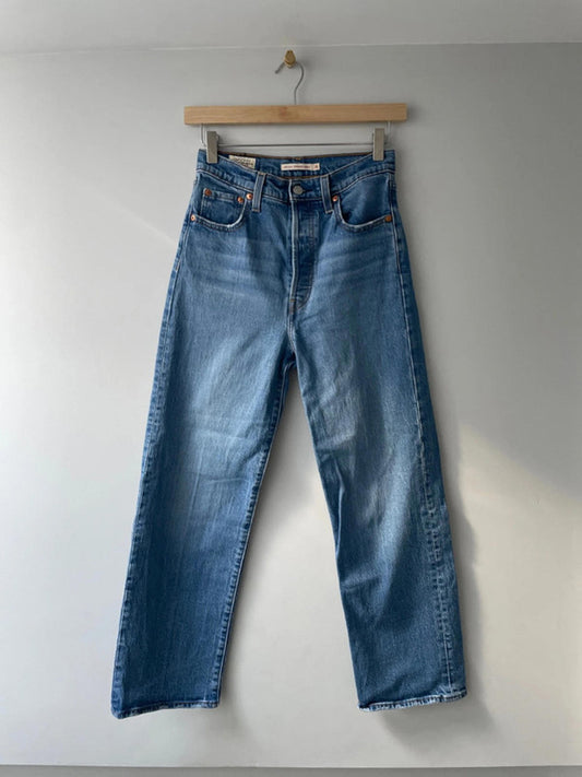 Women’s Levi’s High Waisted Ribcage Straight Fit Jeans In Navy - W26/L27 - 2572