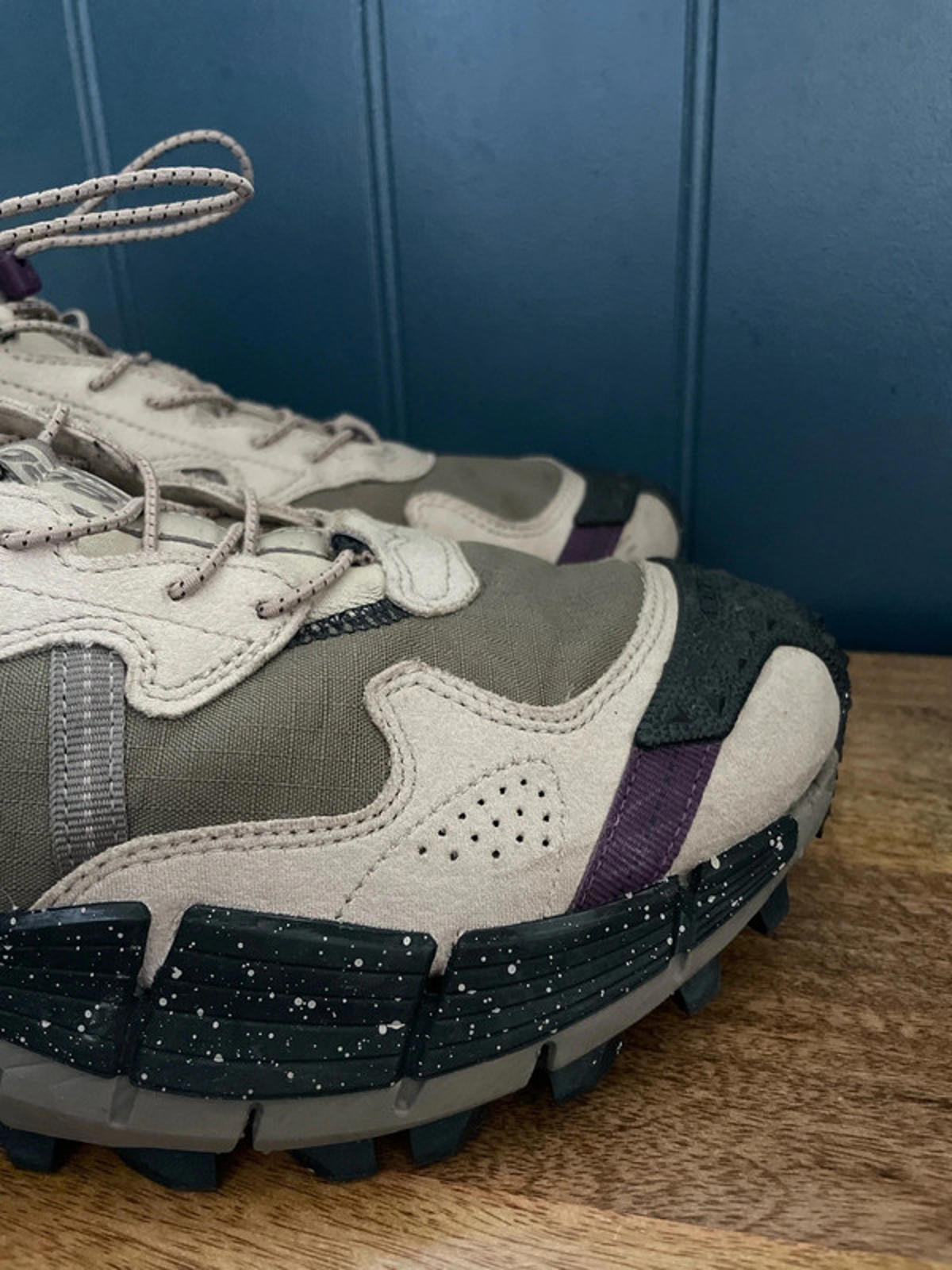 Men’s Reebok Zig Kinetica 2 Edge 'Army Green' size? Exclusive - UK10 - 2570