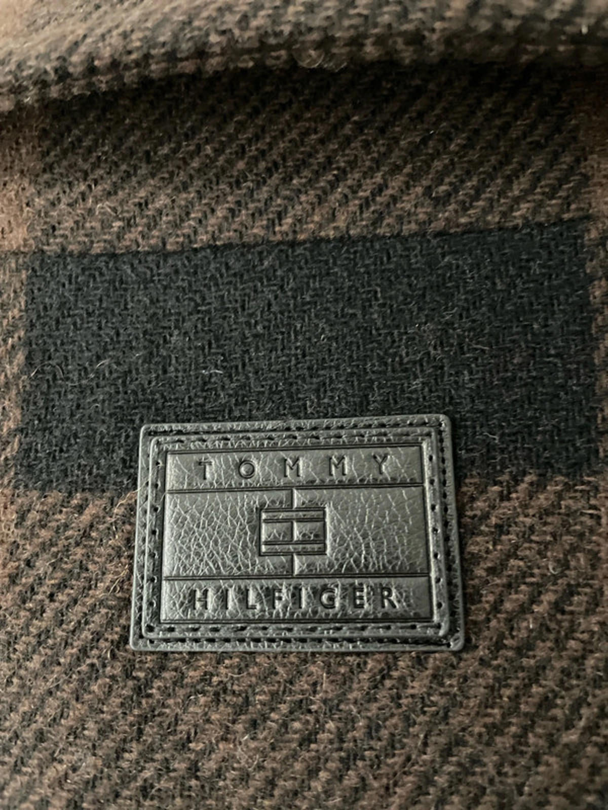 Men’s Tommy Hilfiger Premium Wool Checked Jacket In Brown - Medium - 2428 - £300 RRP