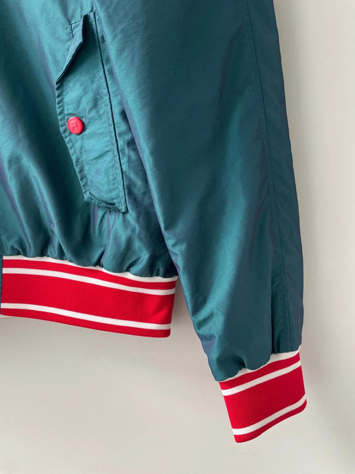 Men’s Fila Limited Edition Oversized Embroidered Sklyer Bomber Jacket - Small - 2059