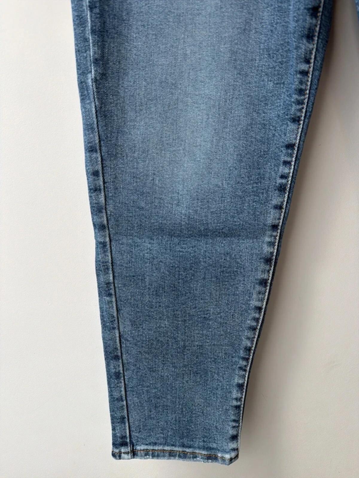 Women’s High Waisted Straight Leg Stretch Fit Mom Jeans - W28/L27 - 3434