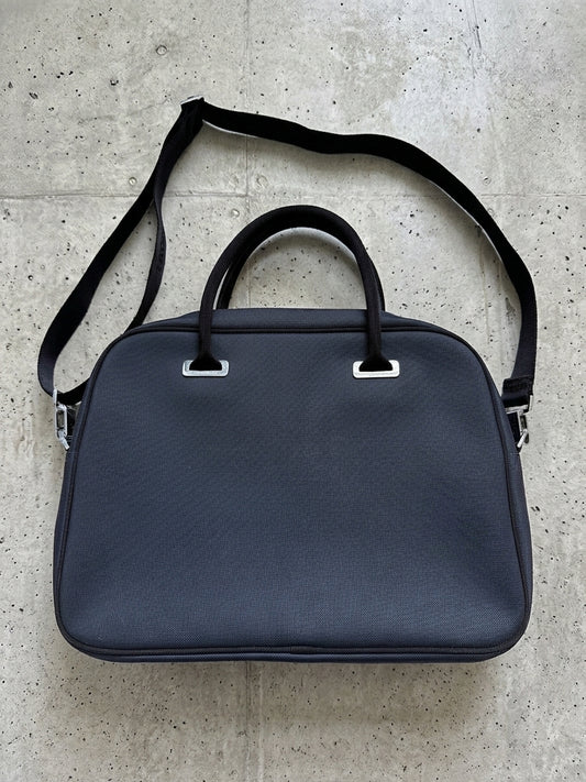 Unisex Lacoste Holdall Bag With Shoulder Strap In Navy - 3860