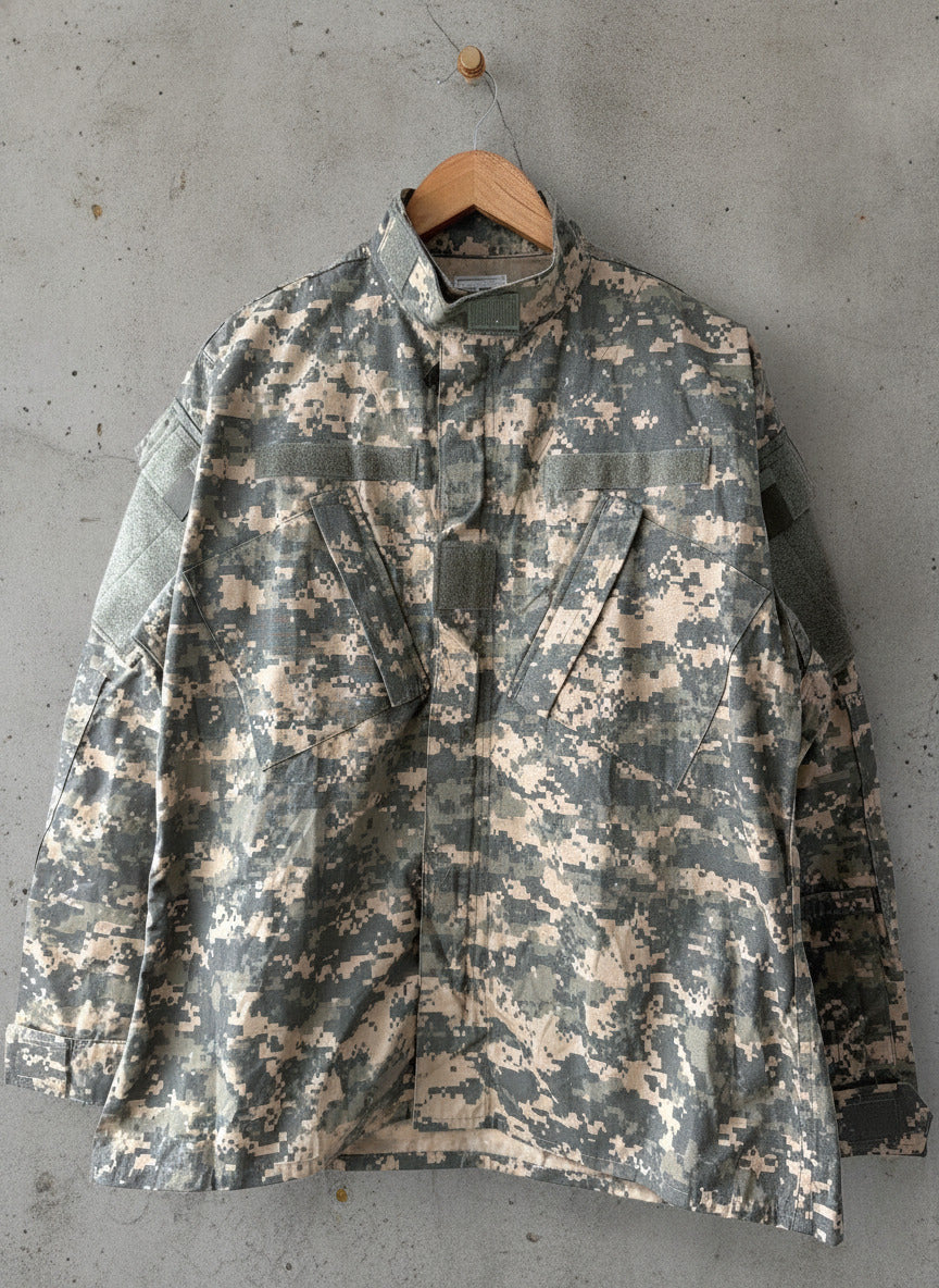 Men’s Genuine US Army Combat Tactical Jacket In Camouflage - Medium - 3798