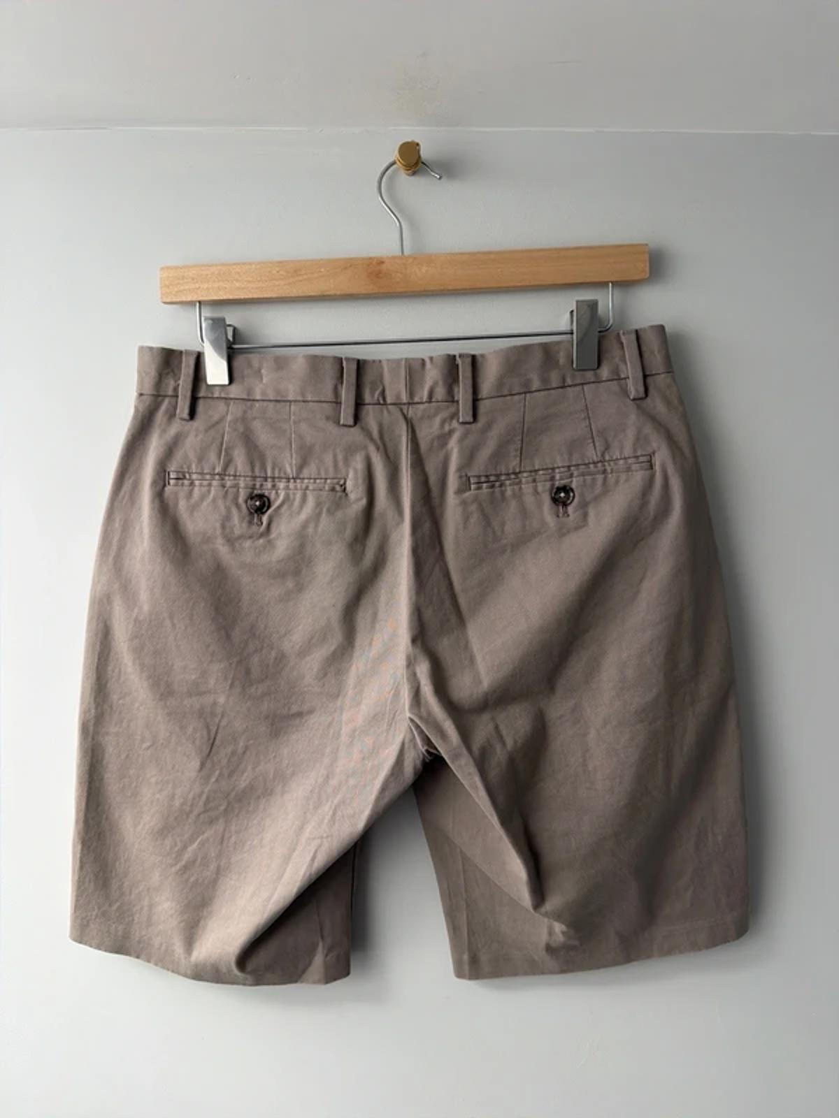 Women’s Reiss Premium Stretch fit Classic Chino Shorts in Beige - W30 - 3266