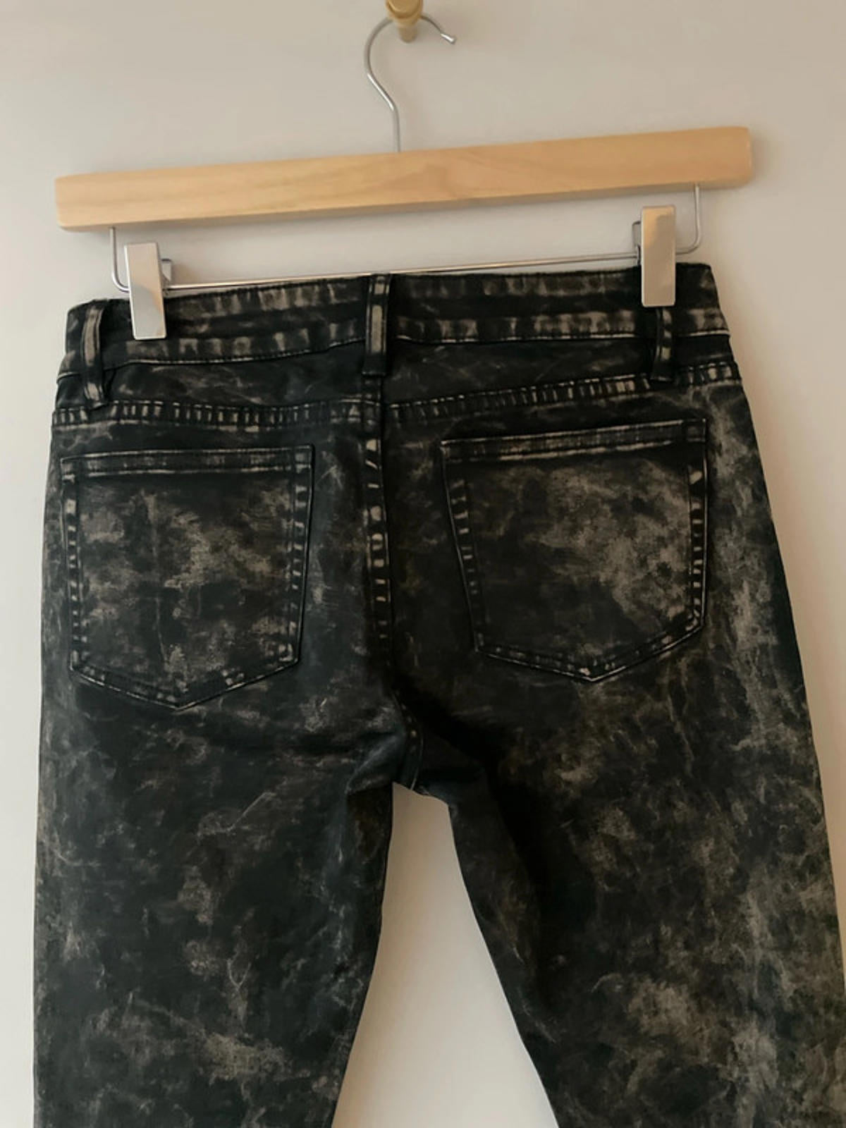 Women’s The Kooples Skinny Short-fit Jeans In Black Acid Wash - W26/L27 - 2503