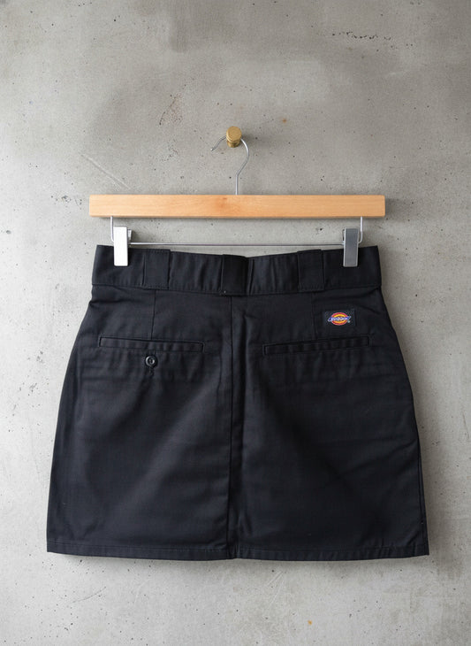 Women’s Dickies Mini Work Skirt With Pockets In Black - W26 - 3439