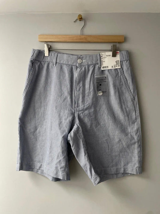 Men’s Uniqlo Linen Stripped Shorts in Light Blue and White - W30-33/L9 - 3167