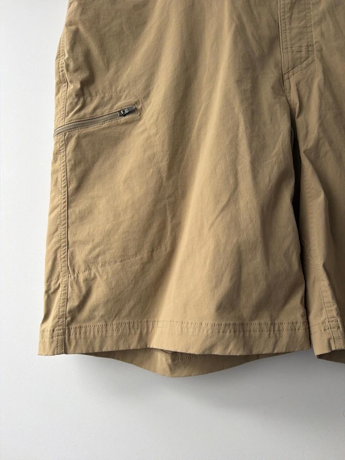 Men’s L.L.Bean Cresta Cargo Shorts In Beige - W40 - 3264