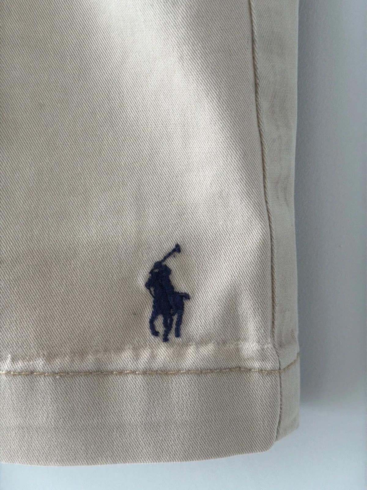 Men’s Ralph Lauren Classic Fit Chino Shorts in Beige - W36 - 3256