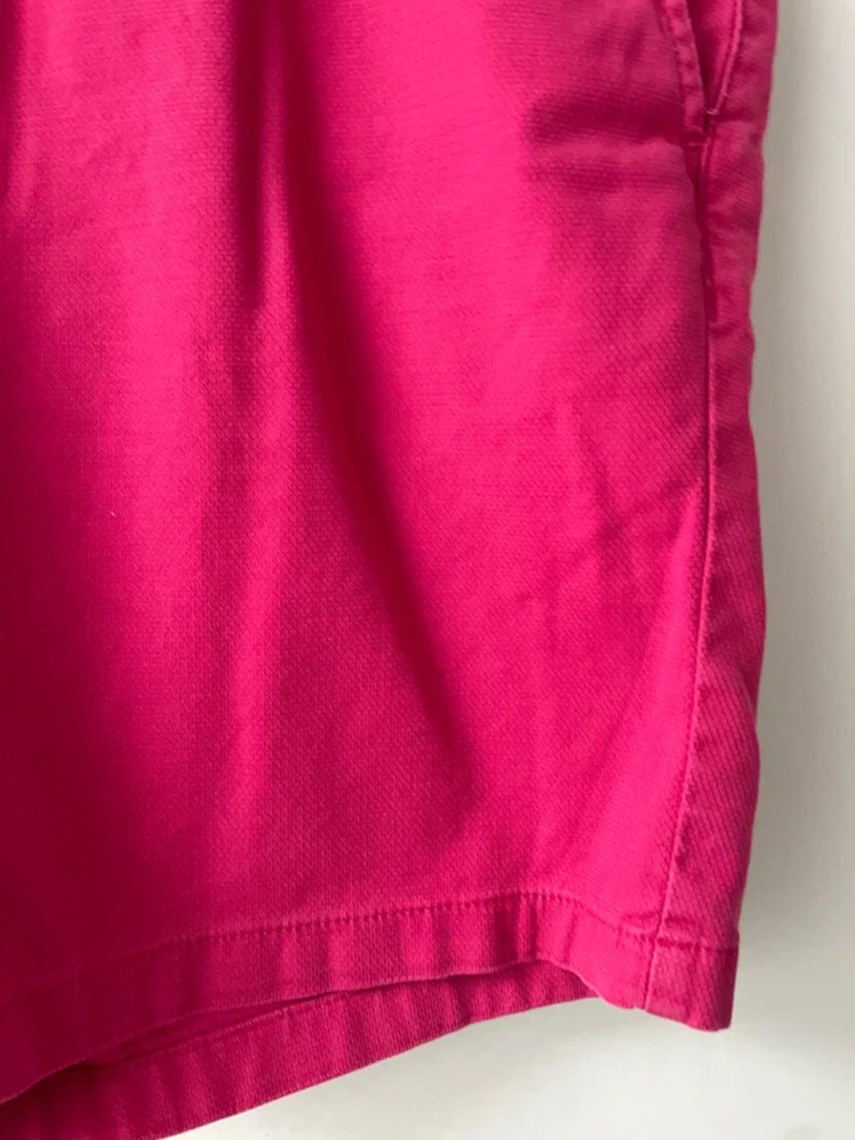 Men’s Tommy Hilfiger Denton Stretch Fit Chino Shorts in Pink - W38/L8 - 3163