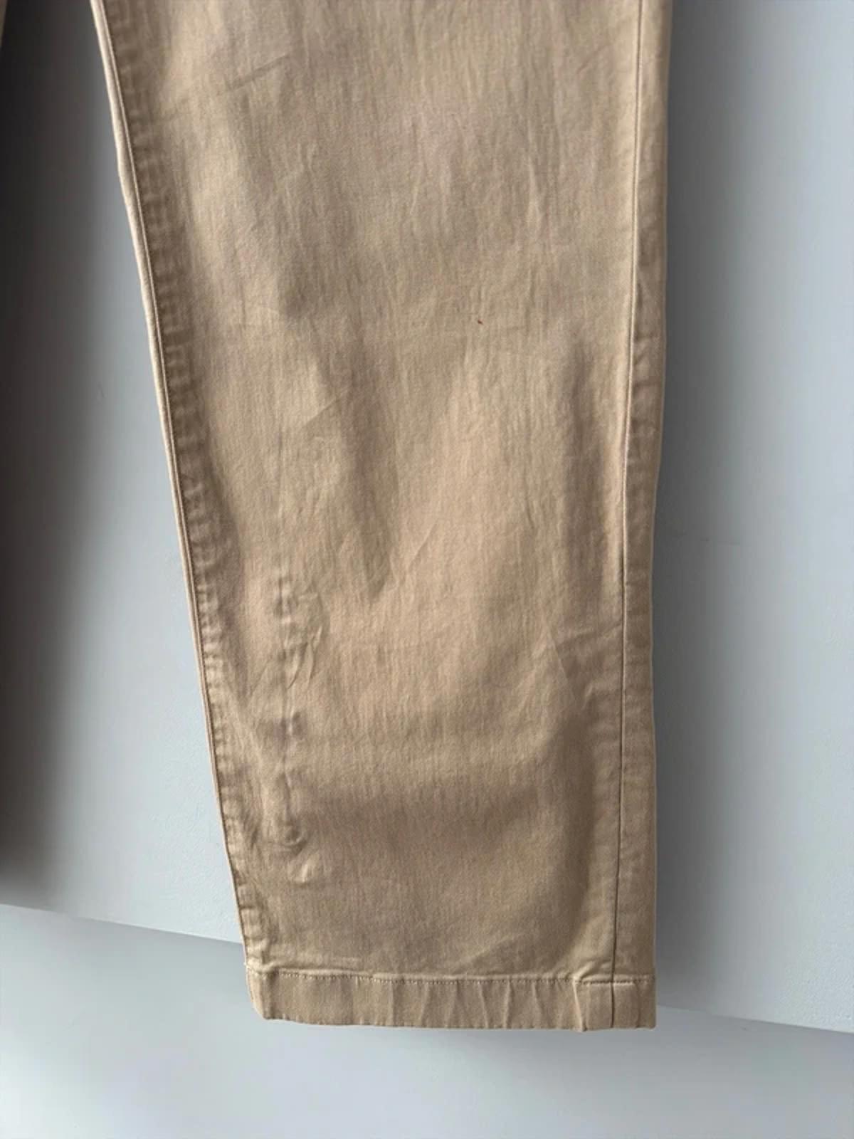 Men’s Lacoste Straight Leg Elasticated Waist Chino Trousers In Beige - W32/L30 - 3246