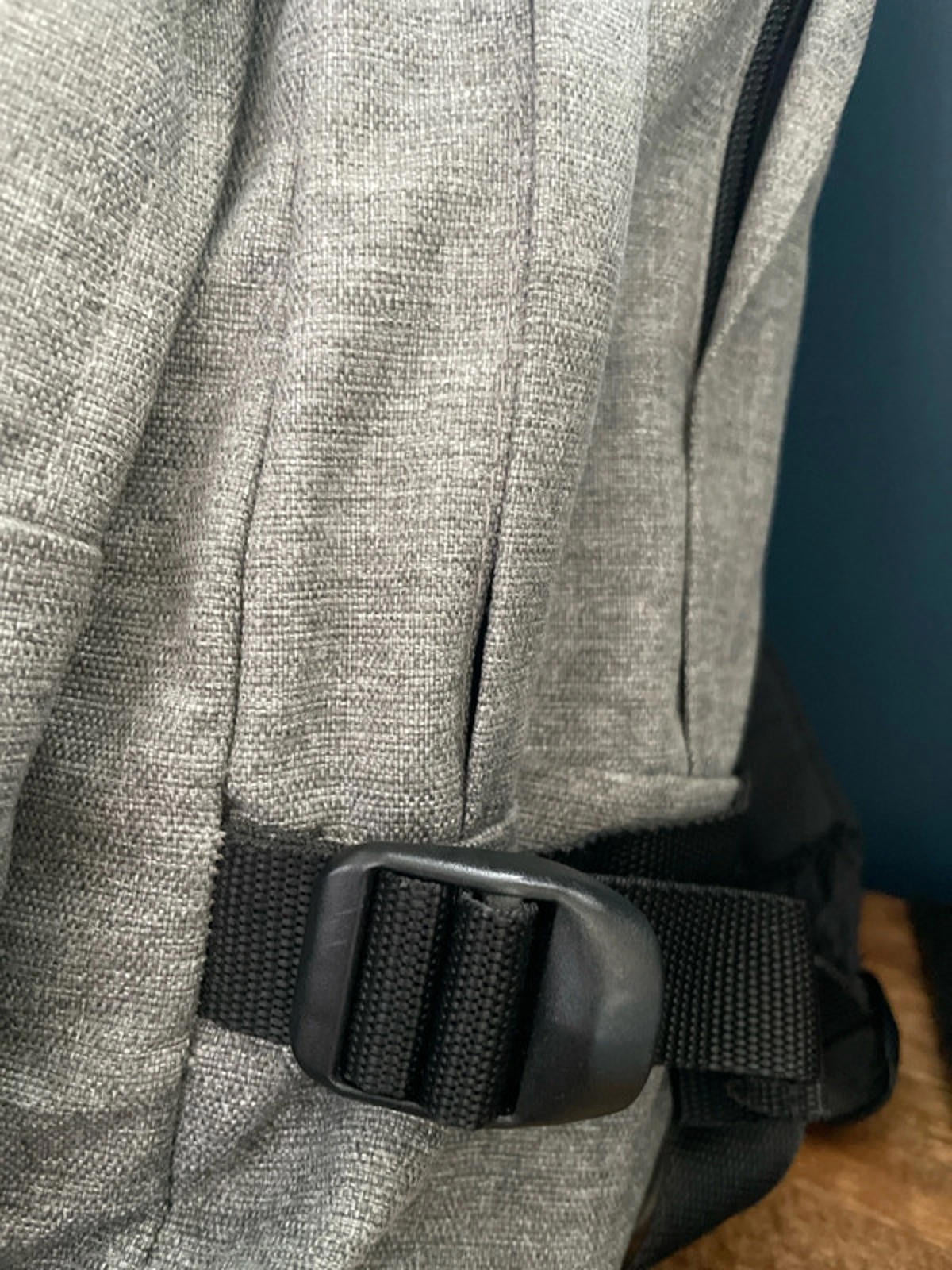 Unisex Eastpak Provider Backpack Rucksack In Light Grey - 2421