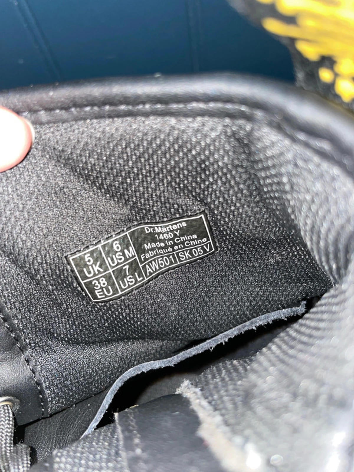 Women’s Dr Martens 1460Y Premium Leather Lace Up Boots In Black - UK5- 2170