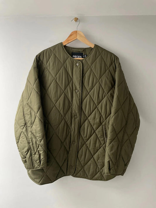 Women’s Pieces Oversized Fit Light Weight Crew Neck Quilted Jacket In Khaki - Small - 2481