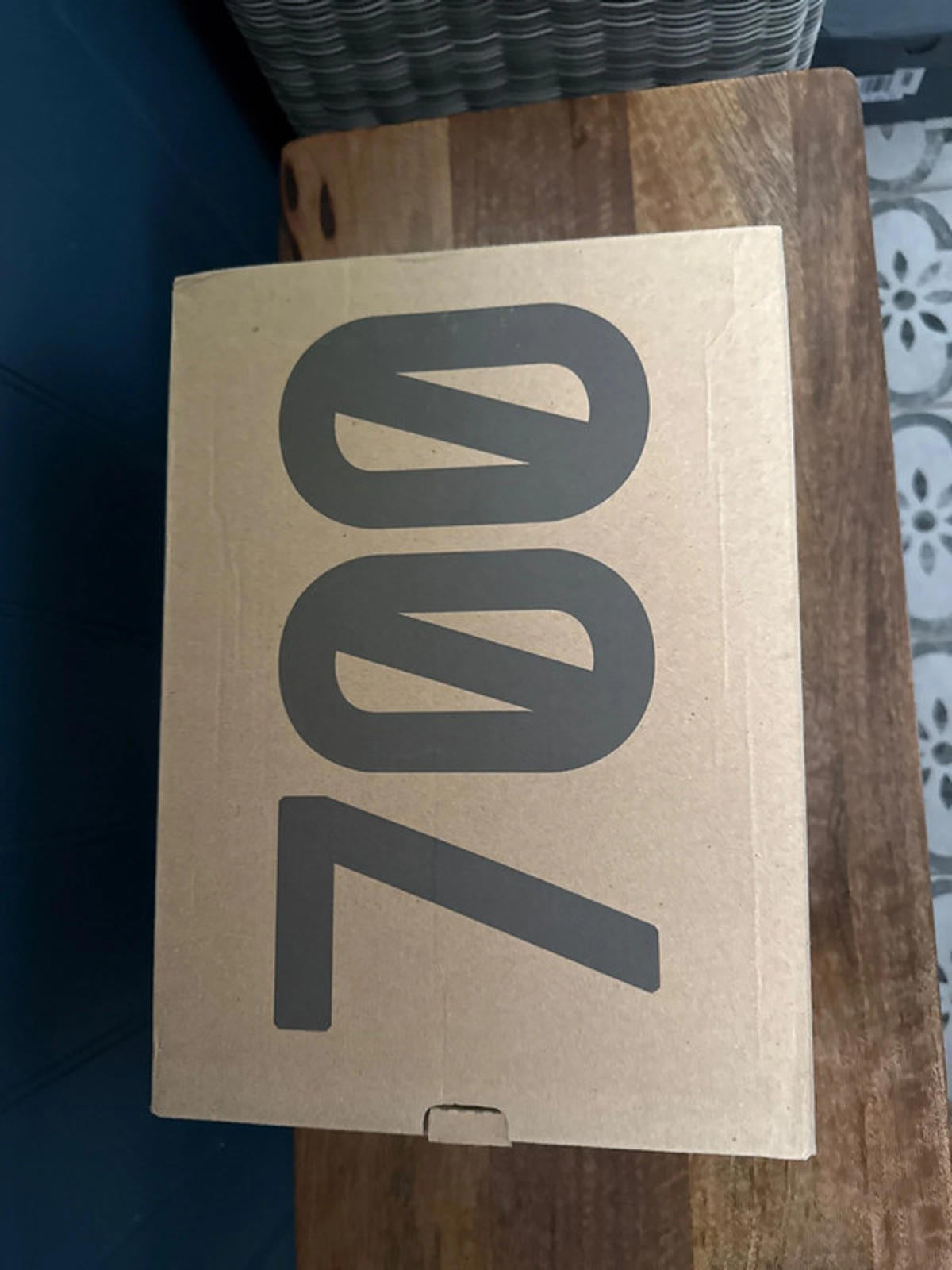 Men’s Yeezy 700 V3 Copper Fade Chunky Sole Trainers - Uk7.5 - 1295