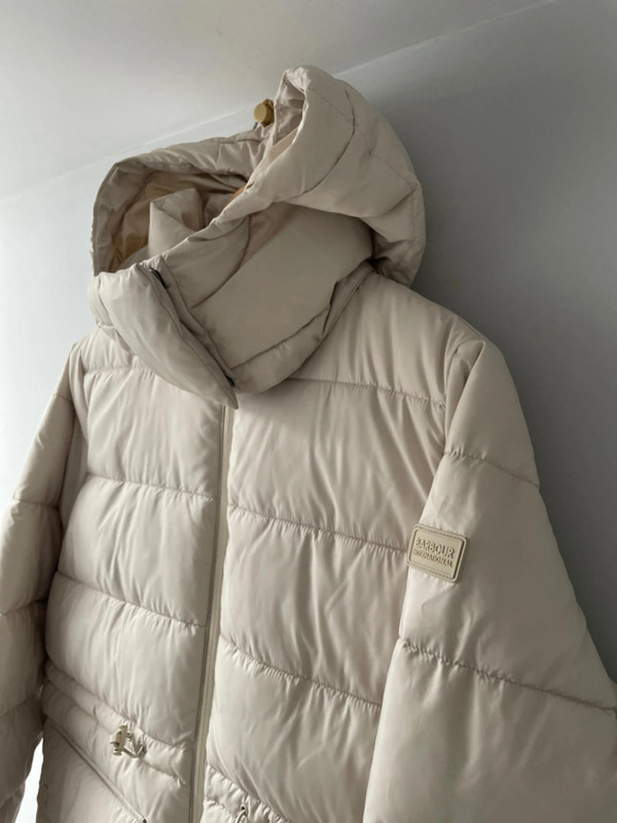 Women’s Barbour International Lisbon Padded Hooded Puffer Jacket In Cream - UK 8 - 2433