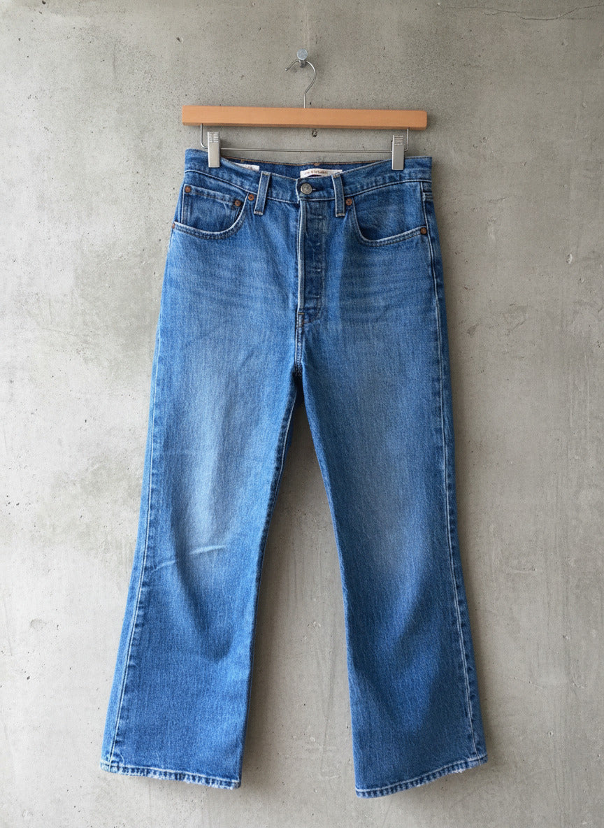 Women’s Levi’s High Waisted Ribcage Crop Boots Fit Jeans In Navy - W27/L27 -2760