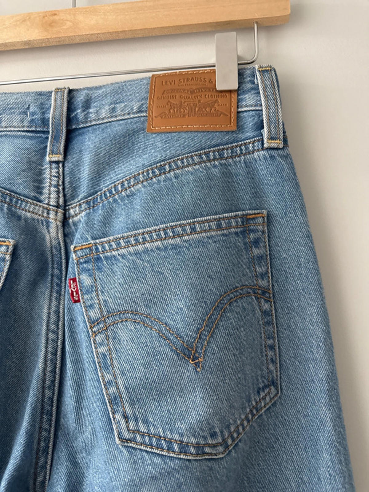 Womens Levi's Ribcage Straight Ankle Fit High Waisted Jeans - W25/L27 - 0531