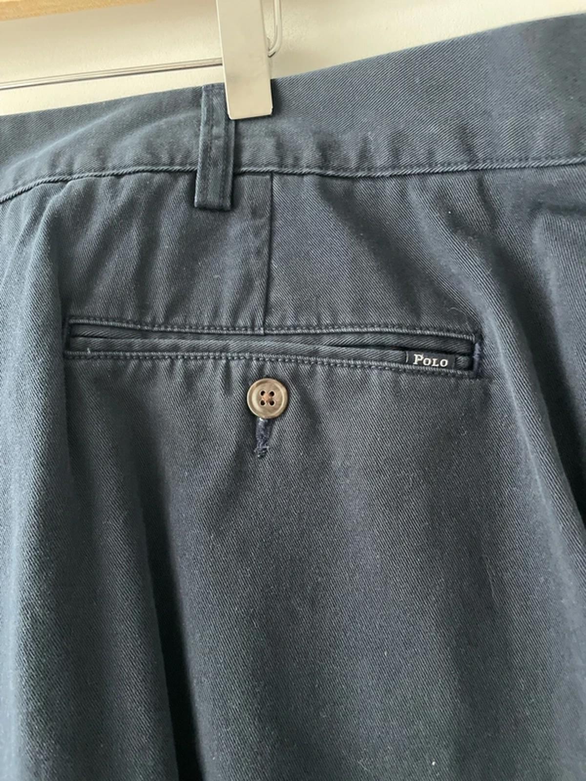 Men’s Ralph Lauren Classic Chino Shorts In Navy Blue - W48/L8.5 - 3158