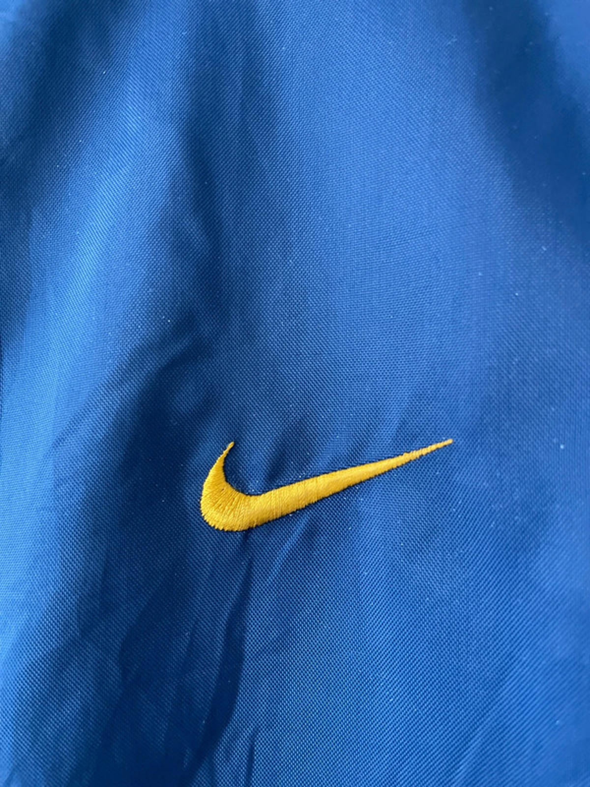 Men’s Nike Vintage Full Zip Windbreaker Jacket in Navy/Gold/White - XLarge - 2508