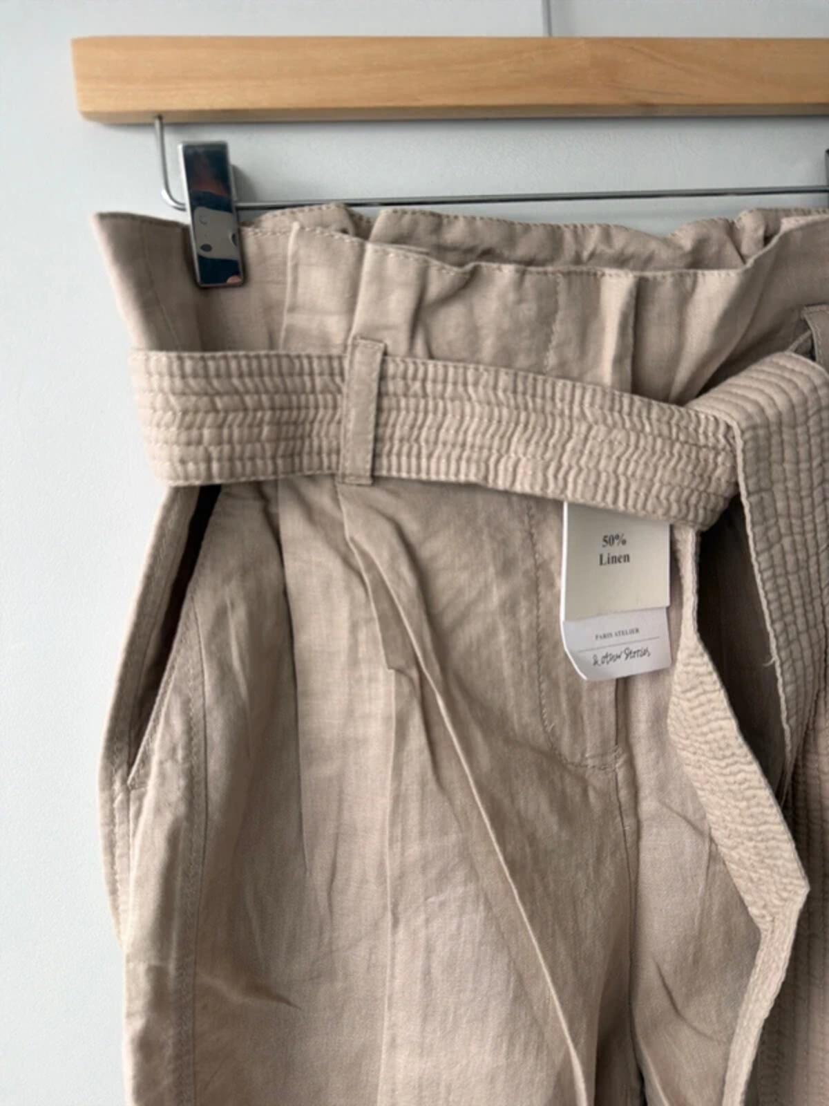 Women’s & Other Stories linen tie front style shorts in beige - Uk6 - 3442